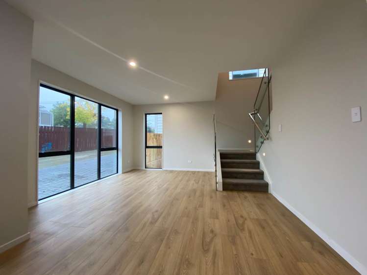 20A Neil Avenue Te Atatu Peninsula_2