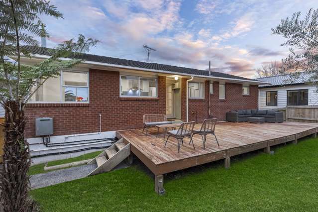 1a Mowbray Place Sunnynook_1