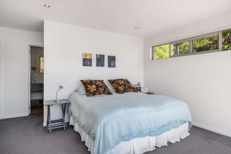 - Bay of Many Coves Queen Charlotte Sound_13