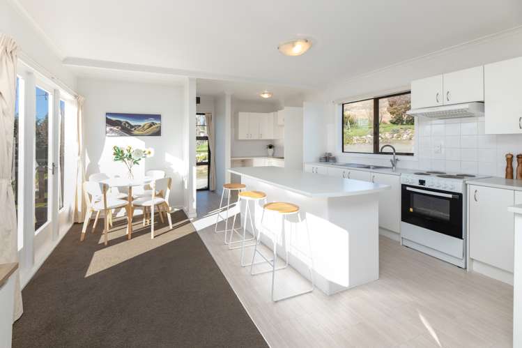 19 Oxford Street Waikari_12