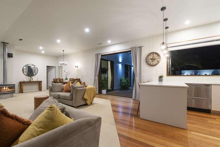 6 Paul Street Pukehangi_6