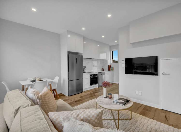 5/86 Fred Taylor Drive Westgate_1