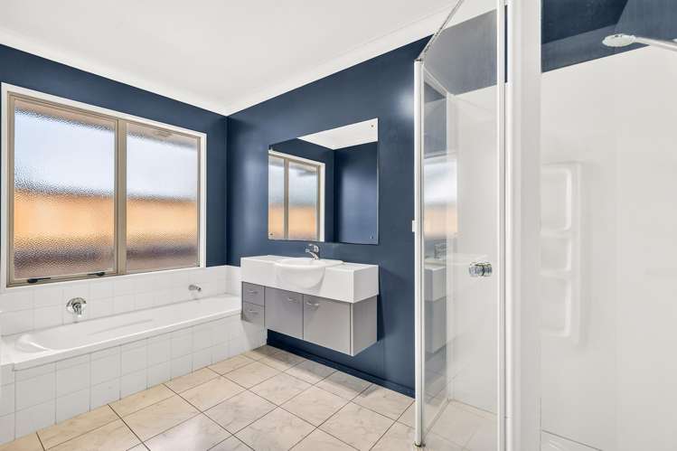 55 St James Drive Huntington_11