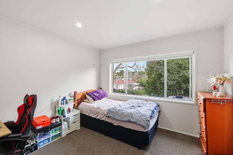 1/57 Chartwell Avenue Glenfield_6