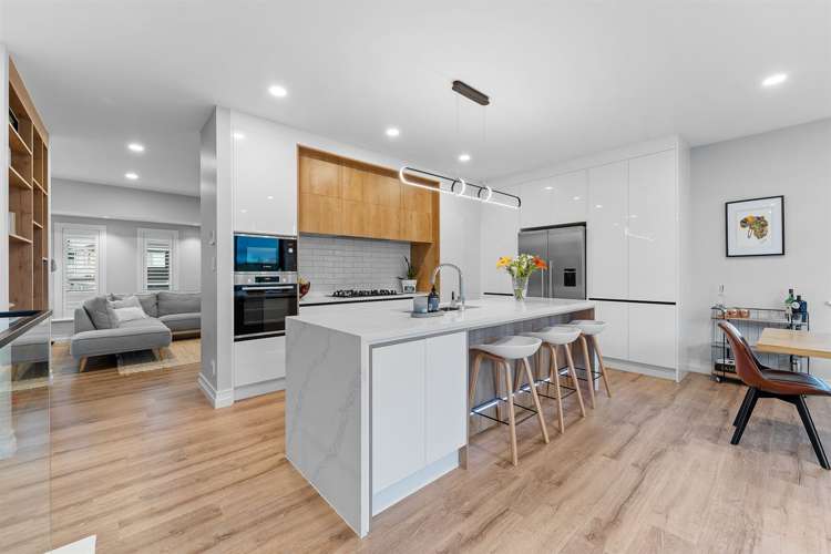 21 Davey Crescent Orewa_11