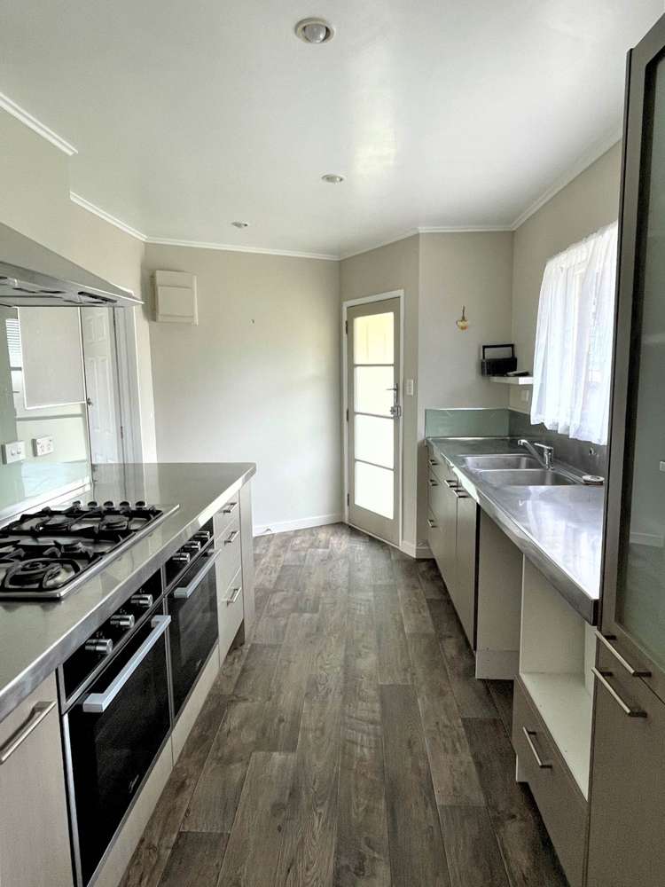 88 Hetherington Road Ranui_5