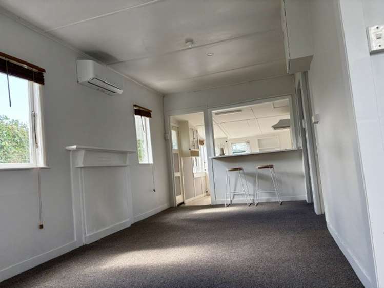 49 Roberts Road 1802_9