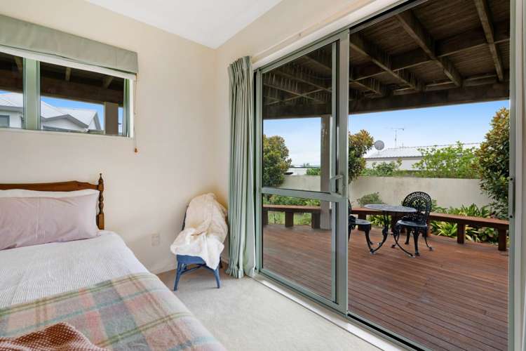 17 Fishermans Cove Army Bay_18