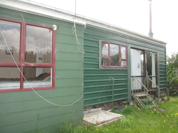 11 Chaslands Highway Papatowai/Pounawea_18