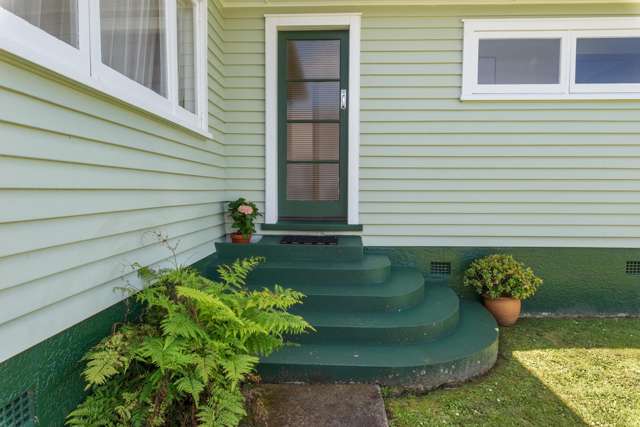 55 Hayr Road Three Kings_2