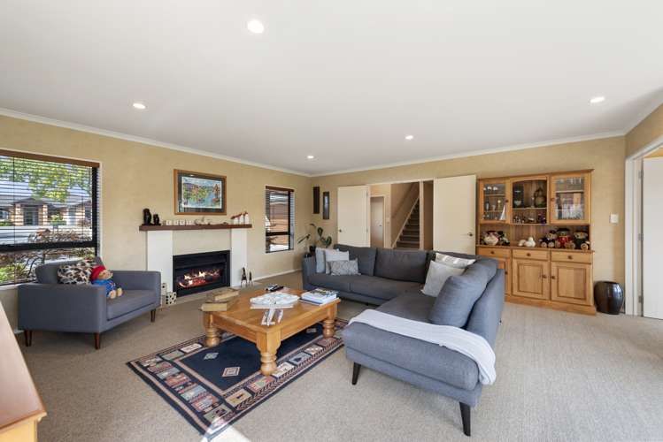 7 Stratford Place Huntington_7