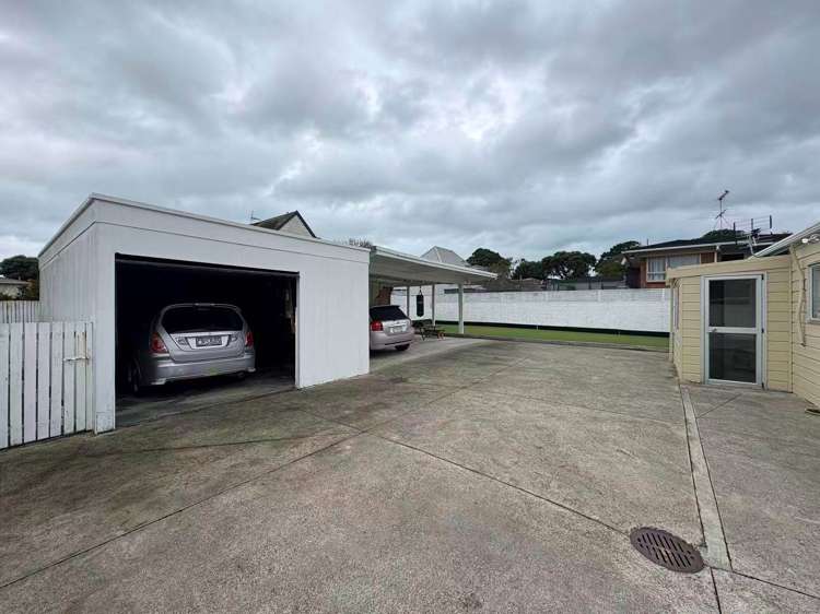 44 Galsworthy Place Bucklands Beach_16