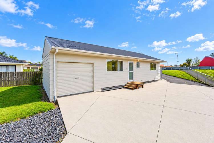 12A Sturges Road_0