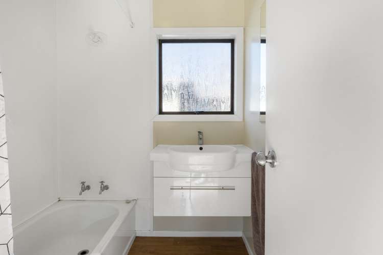 1/52 Wheretia Street Taupo_9