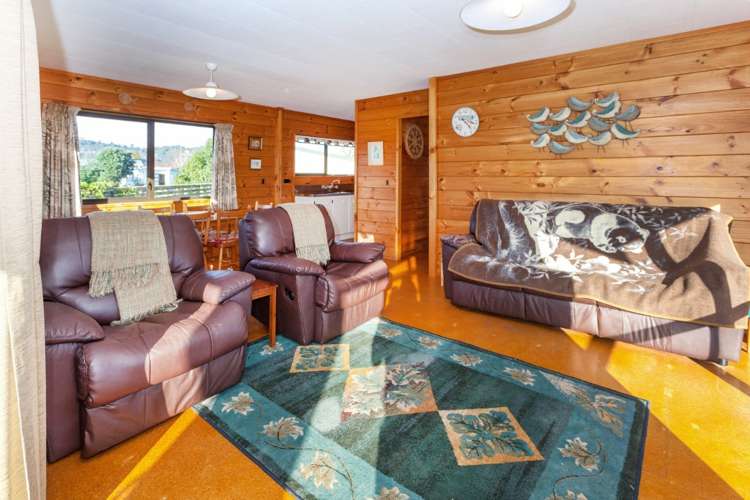 308 Mary Road Whangamata_9