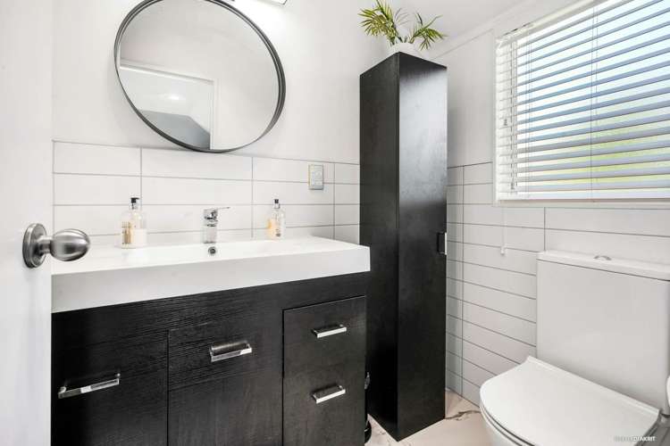 2/19 Churchill Road Cockle Bay_12