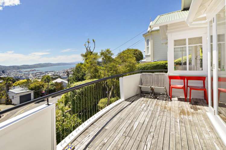 27 Connaught Terrace Brooklyn_1