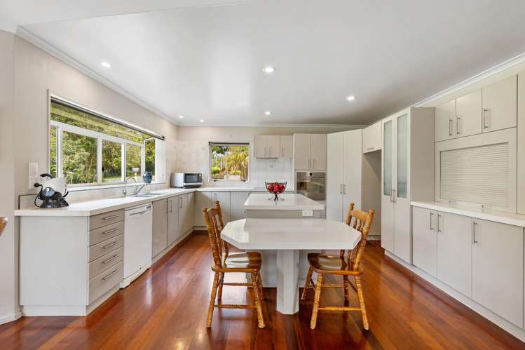 20 Cloverfields Drive Waimauku_11