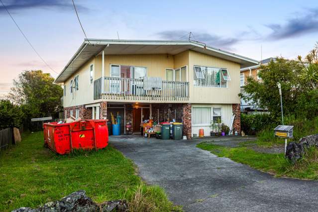 74 Waimumu Road Massey_1