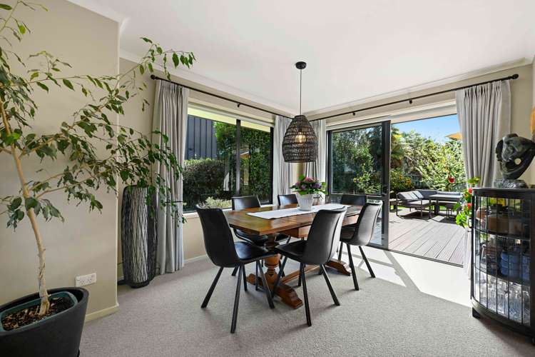 21 Burgundy Court Rototuna_4