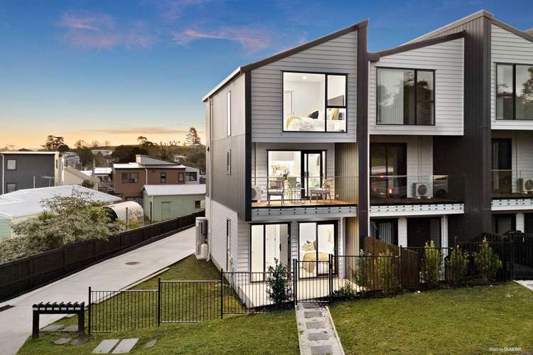 5/13 Crosby Road_0