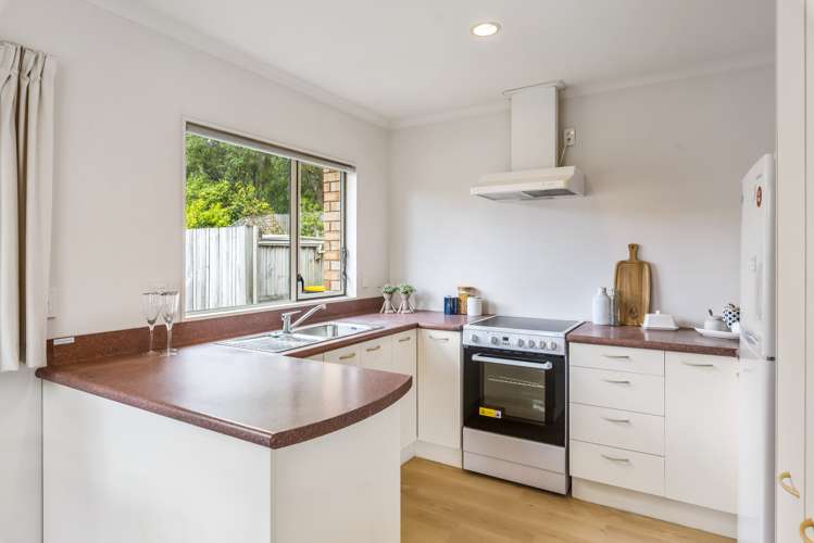 15/17 Redwood Close Paraparaumu_7