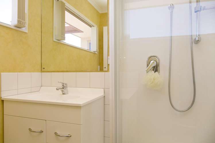 32 Kinder Street Acacia Bay_14