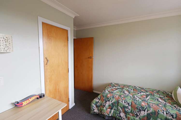 84 Racecourse Road Glengarry_11