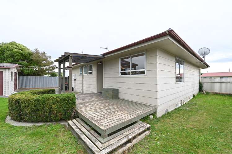 25 Lanark Crescent Tamatea_14