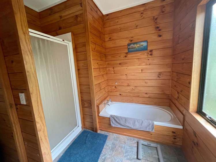 49 North Road Clevedon_11