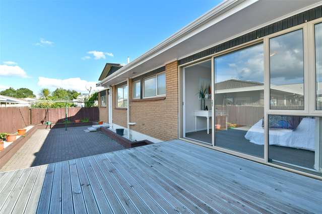 2/24 Tamariki Avenue Orewa_4