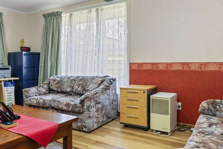 5 Ngaio Place Wairakei_11