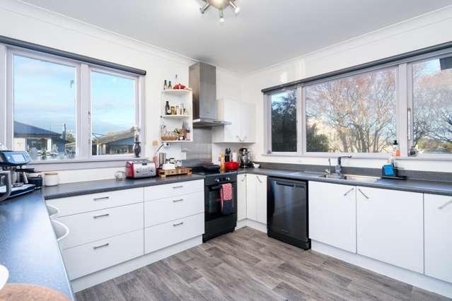 490 Tay Street Hawthorndale_1