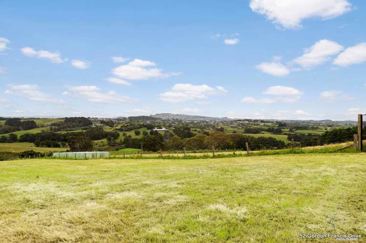 1 Donald Gavin Way, 52 & 61 Gordon Francis Drive Pukekohe East_14