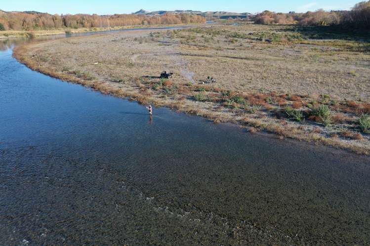 2813 Middle Road Patangata_10