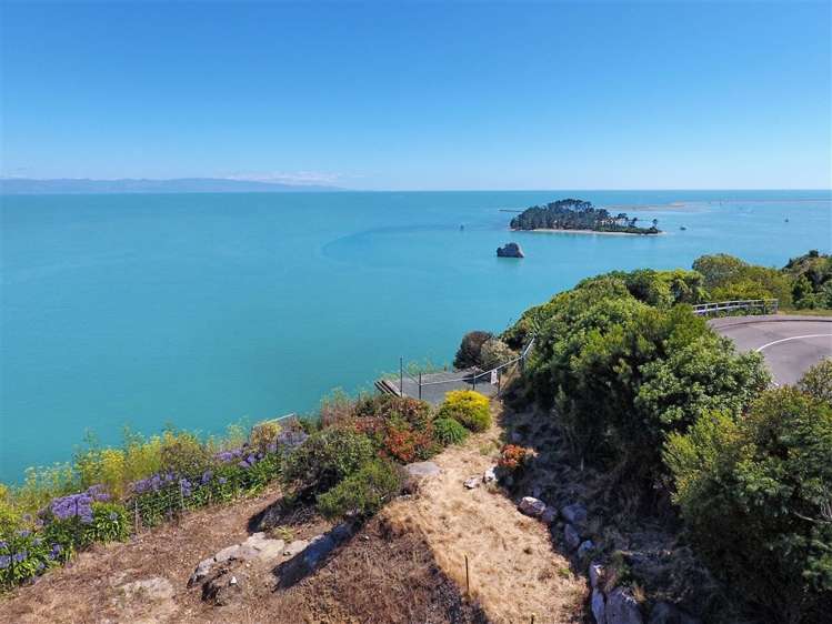 36 The Cliffs Britannia Heights_4