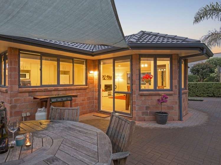 53 Price Crescent Mount Wellington_21