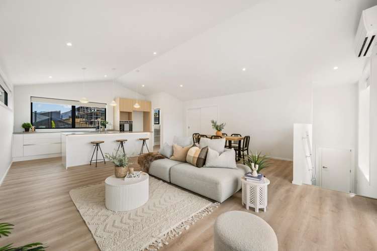 8 Southdown Road, Hanley's Farm Jacks Point_11