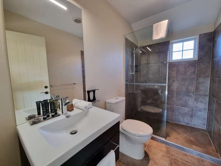 27/1 Beauchamp Place Lake Tekapo_17