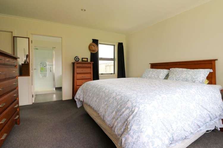 1 Medallion Court 2140_10