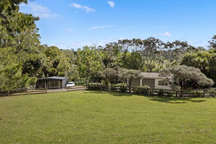 315 Muriwai Road Waimauku_34