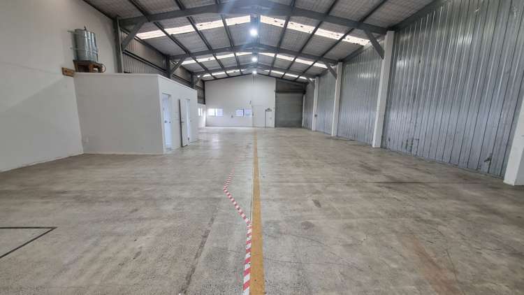 K/4 Titan Place Silverdale - Rodney_1