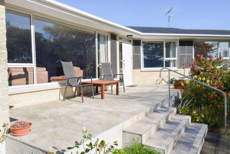 112 Wilton Street Windsor_19