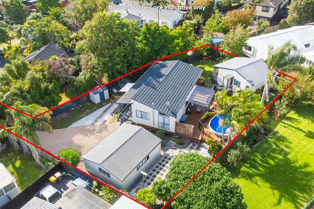 Beautiful Oasis with Granny Flat & Swimming Pool!