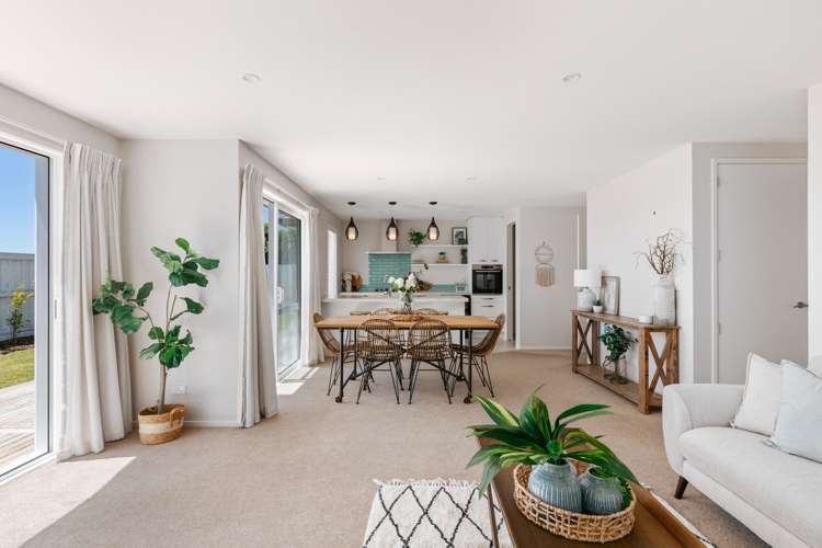 69 Goodwin Crescent Pyes Pa_4