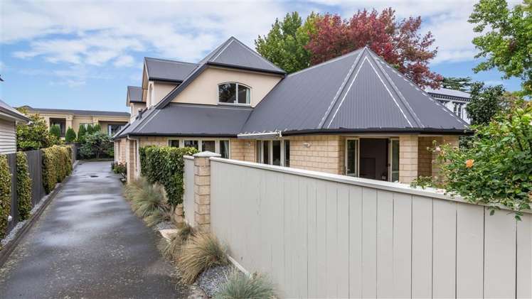 60 Hawthorne Street Strowan_21