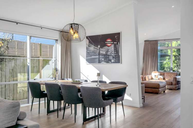 123 Pine Harbour Parade Beachlands_38