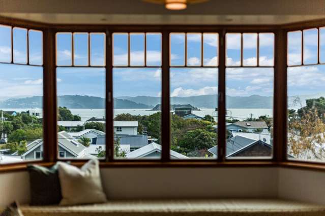 Eastbourne Gem - Overseas Owners Say Sell!