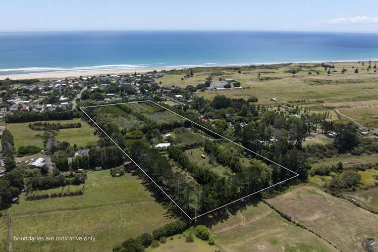 142 Takahe Road/ 2 Kaka St Ahipara_32