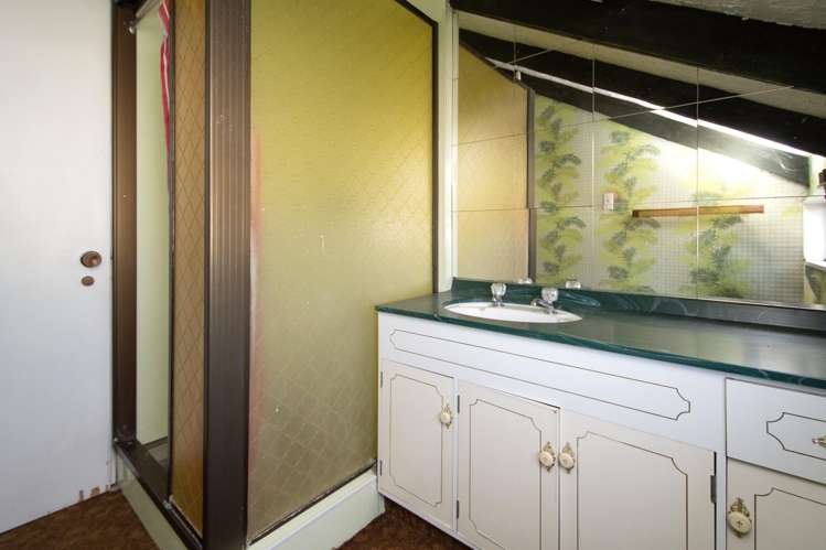 376 Linwood Avenue Linwood_13